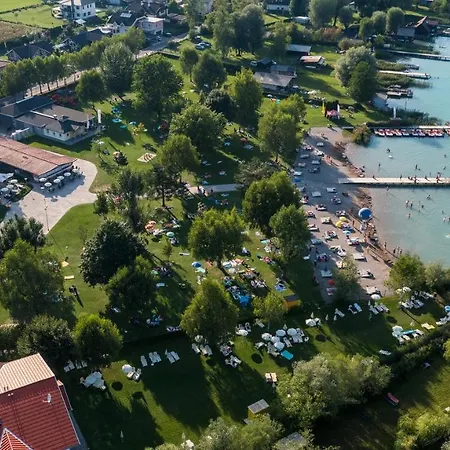 Szálloda Strandhotel Faak Faak am See