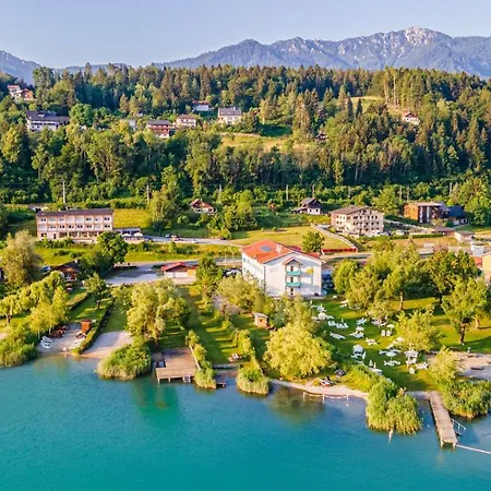 Szálloda Strandhotel Faak