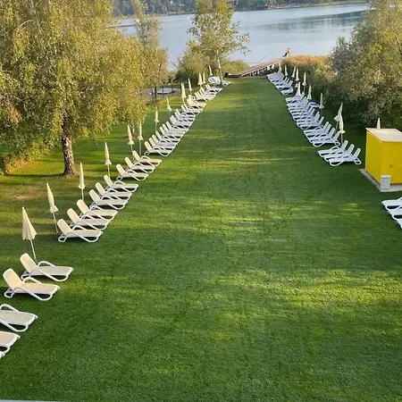 Strandhotel Faak 4*