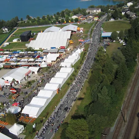 Strandhotel Faak فاك ام سي