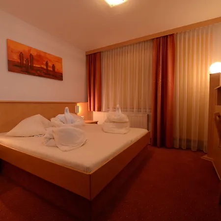 Strandhotel Faak فندق فاك ام سي