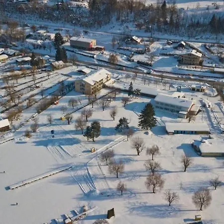 Strandhotel Faak فندق