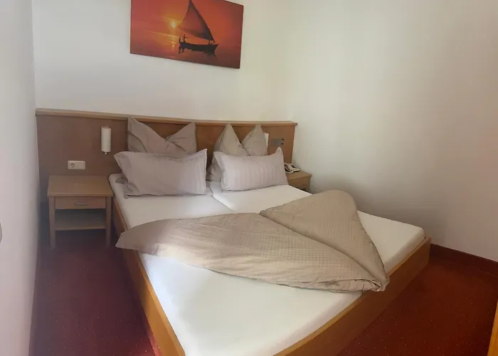 Strandhotel Faak Faak am See