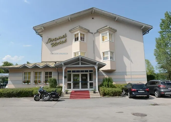Strandhotel Faak Hotel 4*