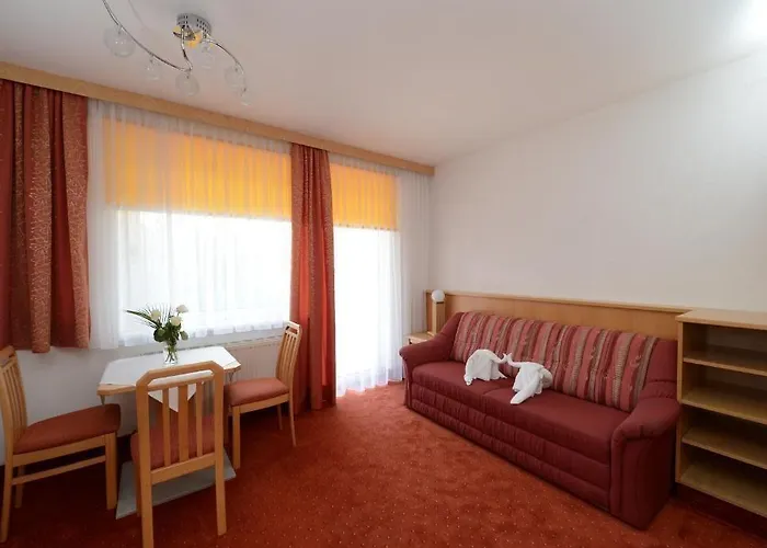 Strandhotel Faak Hotel 4*