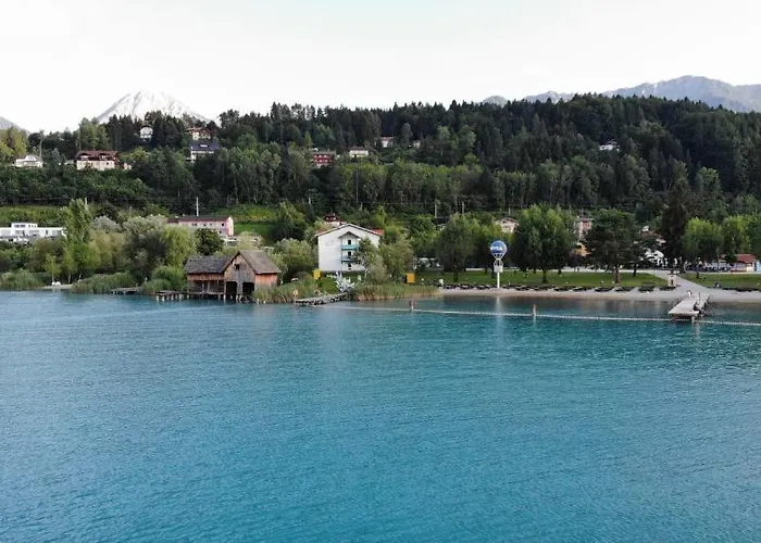 Strandhotel Faak Hotel