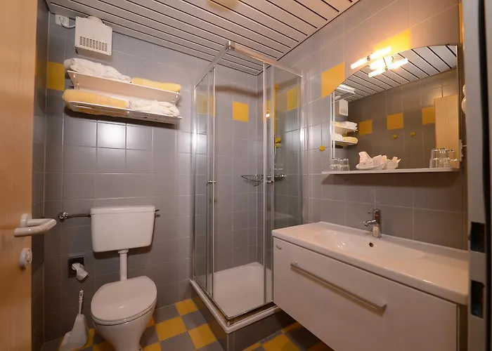 Strandhotel Faak Faak am See